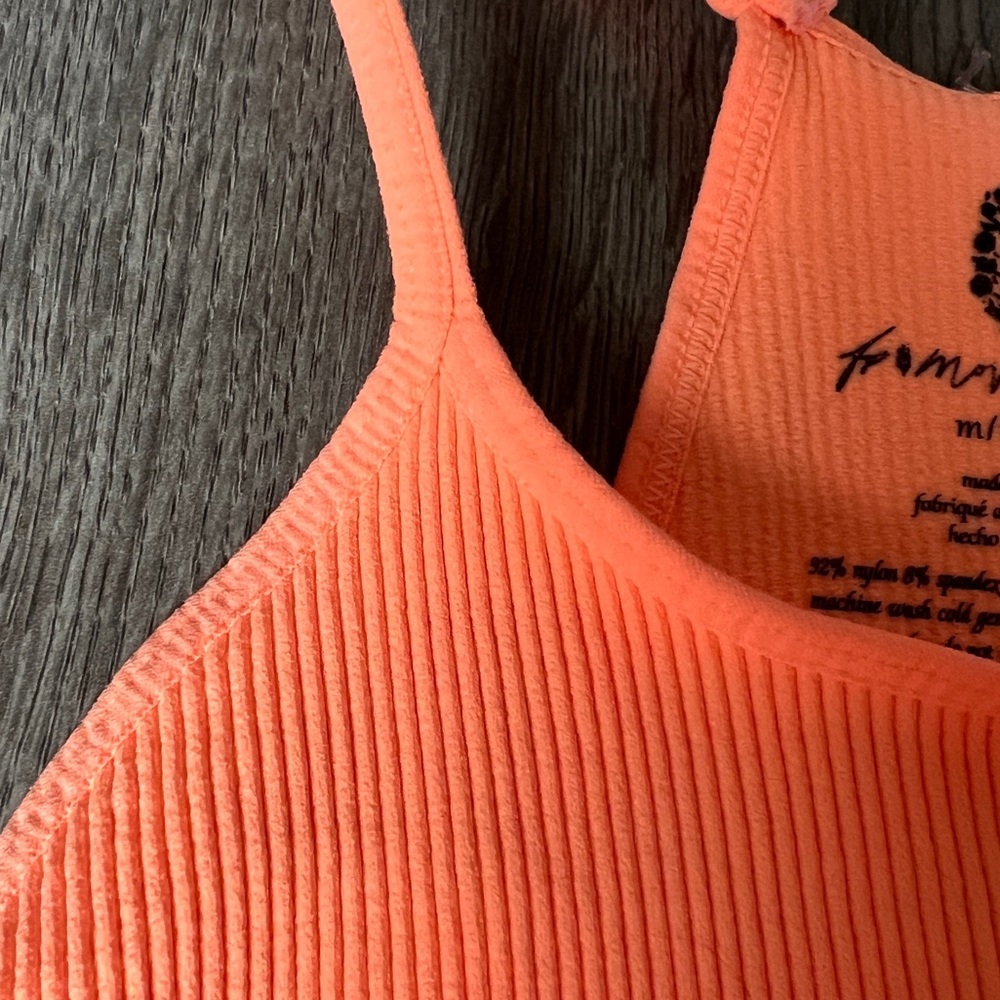 Free People Movement Happiness Runs Crop Tank In Peach Horizon Size M/L - Picture 11 of 14